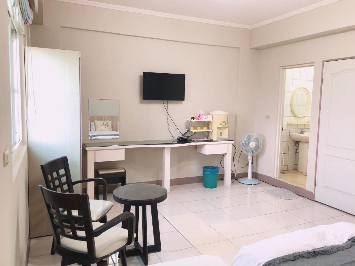 Chia Yun Homestay Luodong Luaran gambar